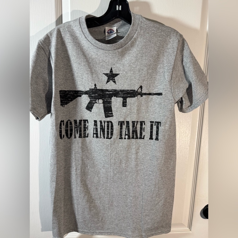 Gray “Come And Take It” Graphic Tee